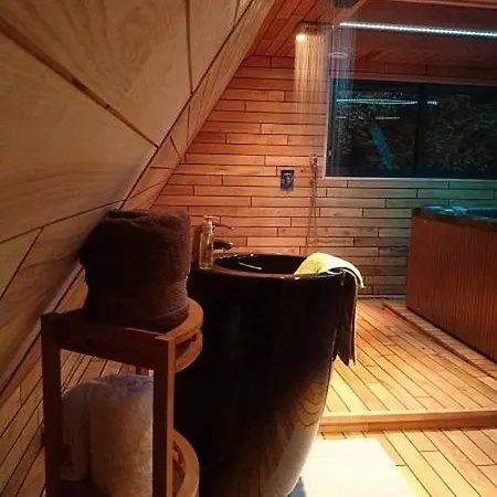 La Petite Motte Orman Evi *