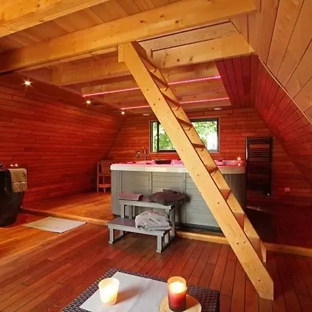 La Petite Motte Lodge *