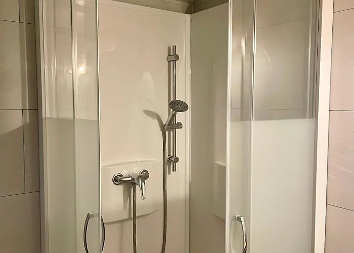 La Petite Motte * סטון